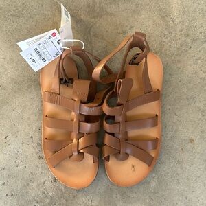 Zara youth sandals